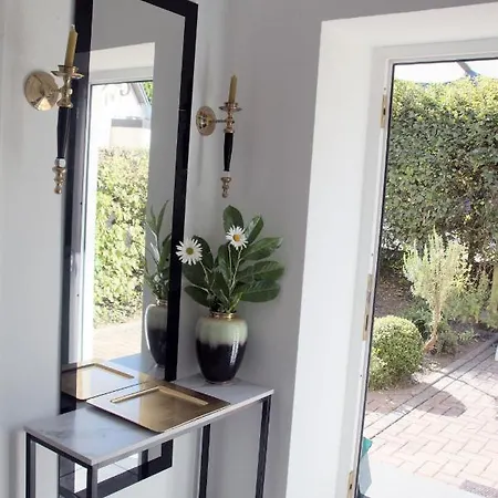 Am Apfelbaum, Ein Zwischen Rhein Und Mosel Tatil Evi