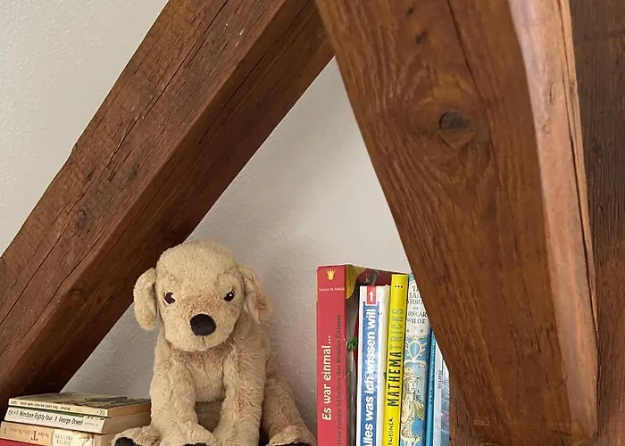 Am Apfelbaum, Ein Zwischen Rhein Und Mosel * 卡斯特劳恩