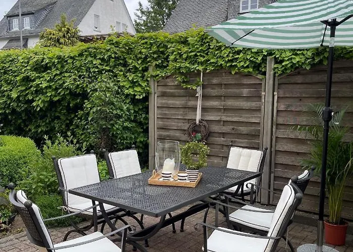 別荘 Am Apfelbaum, Ein Zwischen Rhein Und Mosel カステラウン